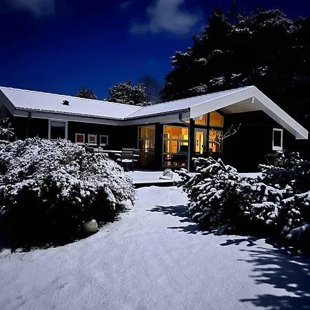 Excellent With Sauna And 10 Persons